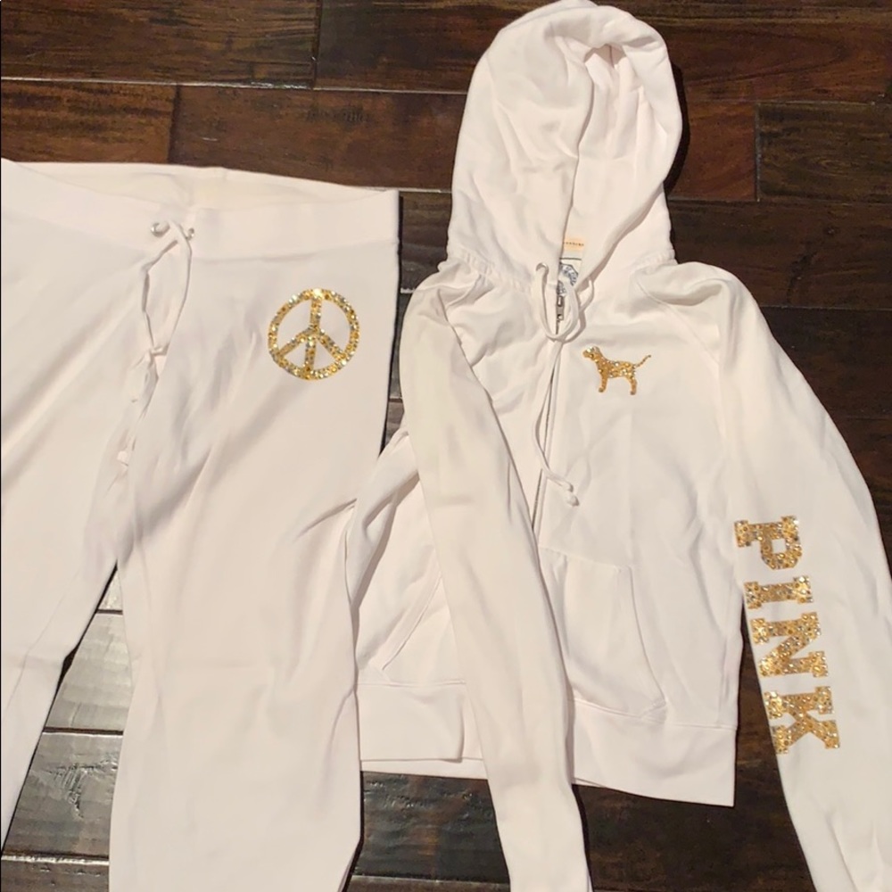 VS PINK tracksuit in white with gold rhinestones